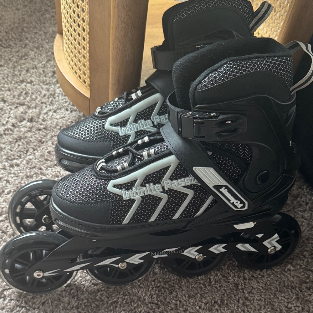 Mammy Gol Adult Infinite Passion Adjustable Black Inline Skates Unisex 42/45 New
